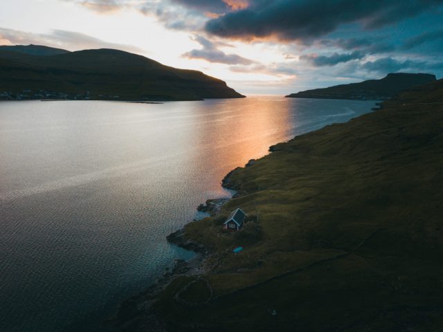 The cabin on the shore